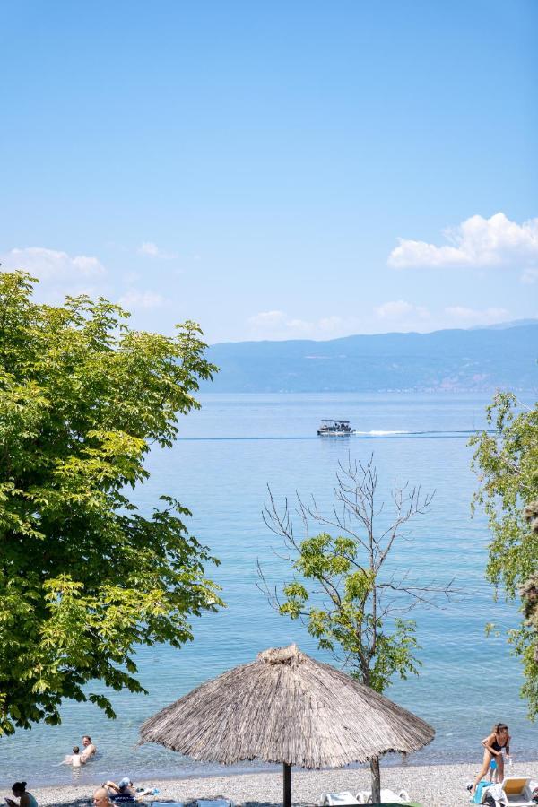 Lago Hotel Лагадин Экстерьер фото