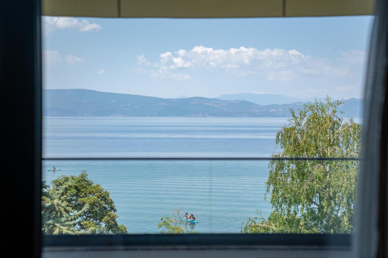 Lago Hotel Лагадин Экстерьер фото